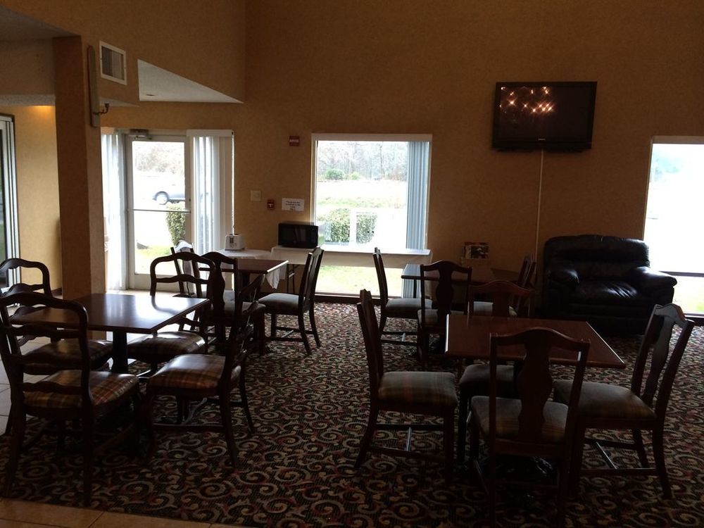 Executive Inn And Suites Baker 내부 사진