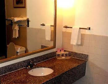 Executive Inn And Suites Baker 외부 사진